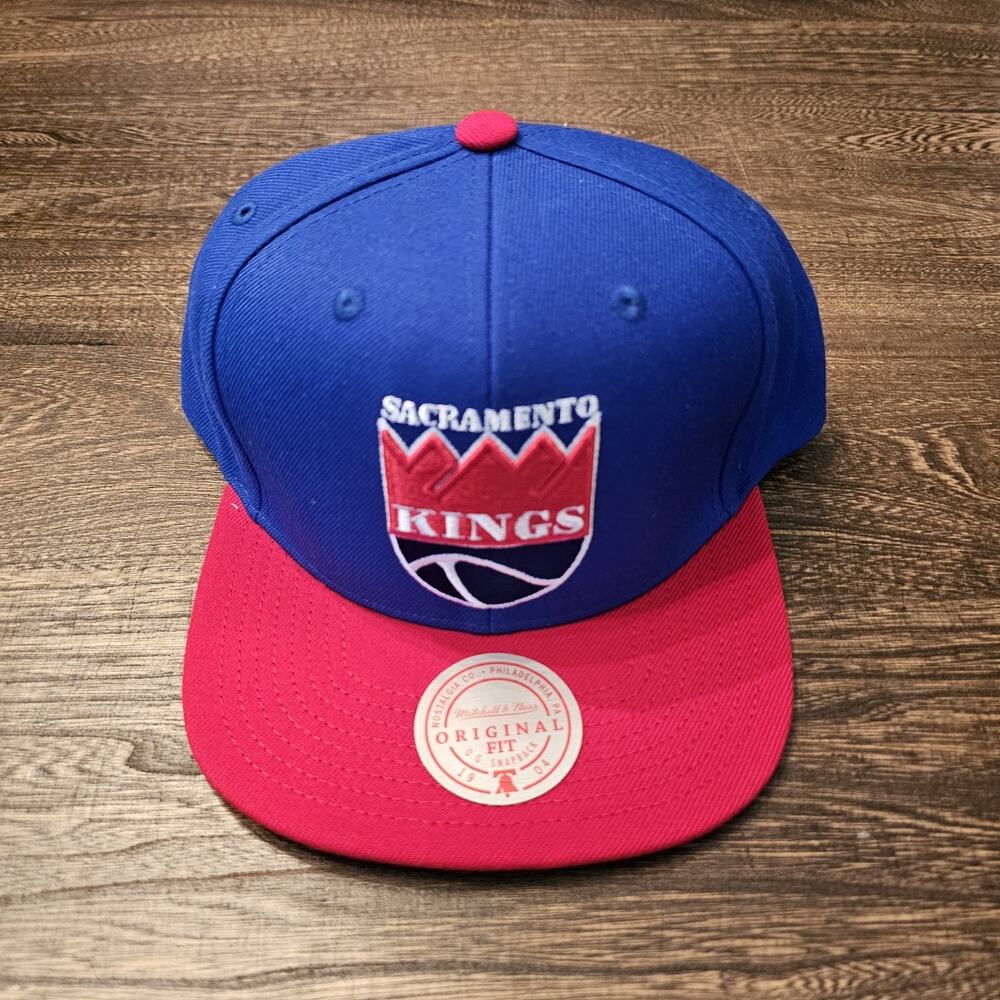 NWT Mitchell & Ness Sacramento Kings NBA Basketball Snapback Hat
